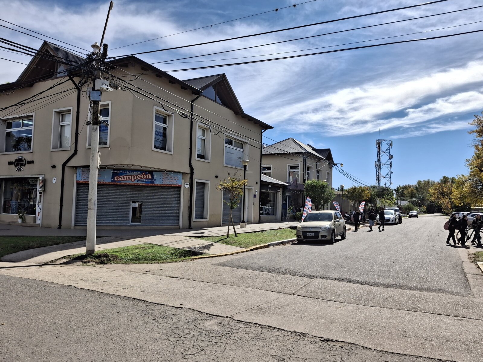 Ibarlucea: Portal de Ki, San Martin y Maipu Locales centricos en alquiler, Santa Fe, Argentina - 141