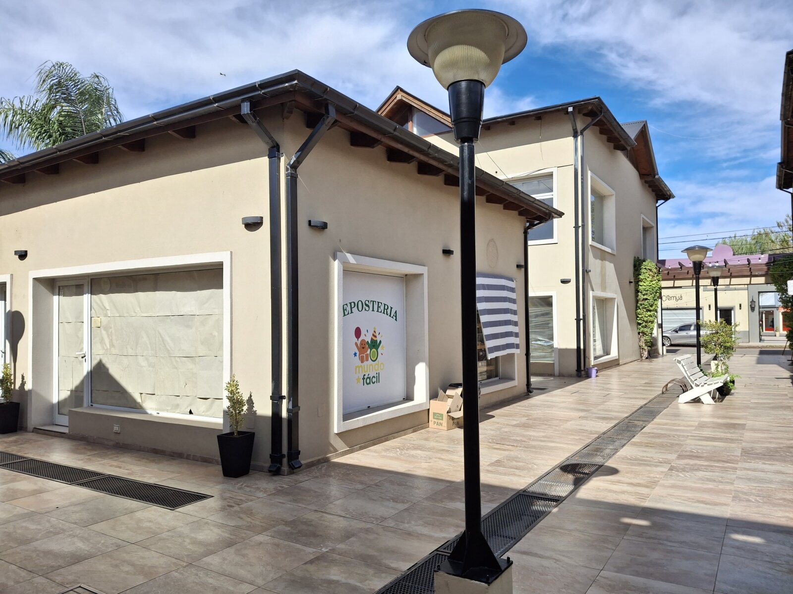 Ibarlucea: Portal de Ki, San Martin y Maipu Locales centricos en alquiler, Santa Fe, Argentina - 252