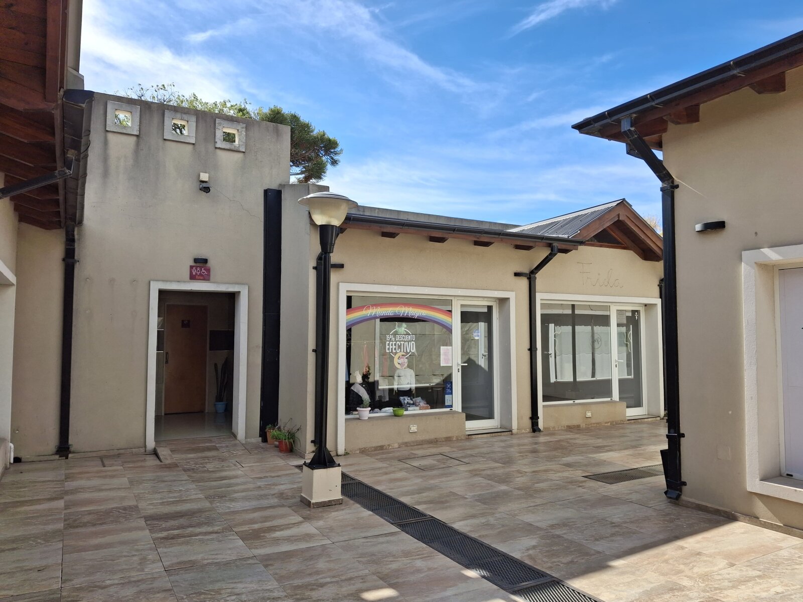 Ibarlucea: Portal de Ki, San Martin y Maipu Locales centricos en alquiler, Santa Fe, Argentina - 74
