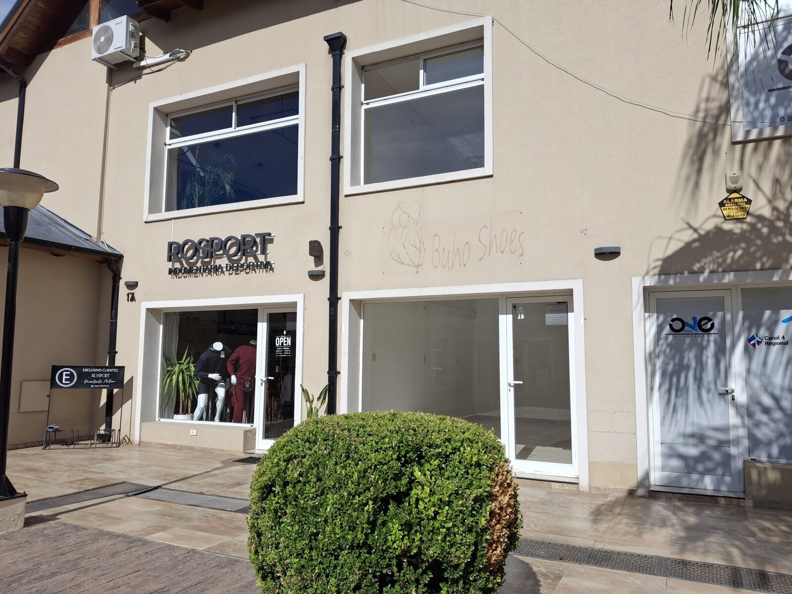 Ibarlucea: Portal de Ki, San Martin y Maipu Locales centricos en alquiler, Santa Fe, Argentina - 301