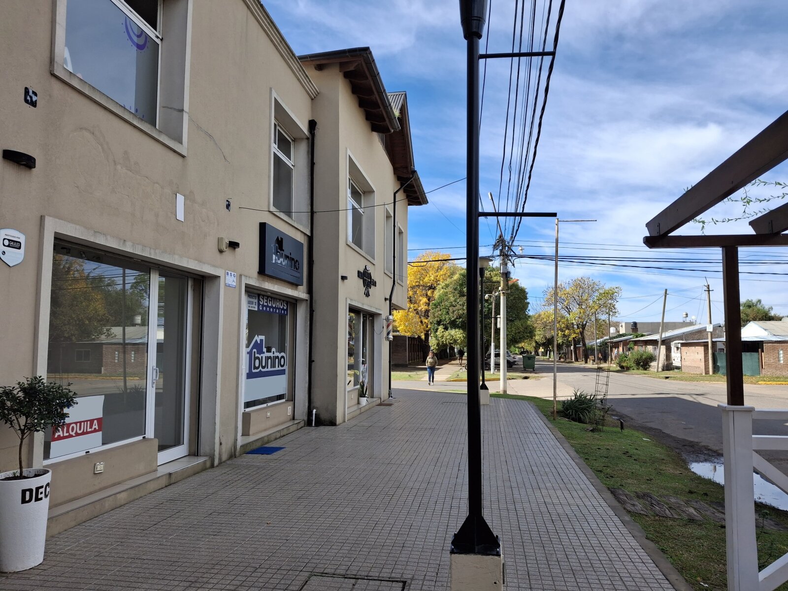 Ibarlucea: Portal de Ki, San Martin y Maipu Locales centricos en alquiler, Santa Fe, Argentina - 206