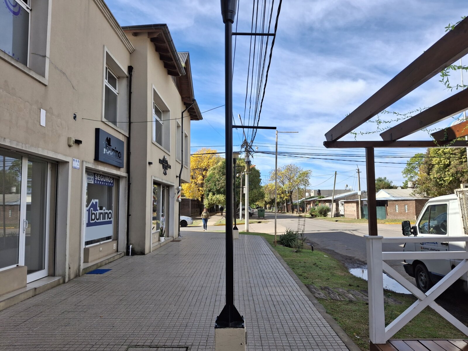 Ibarlucea: Portal de Ki, San Martin y Maipu Locales centricos en alquiler, Santa Fe, Argentina - 205