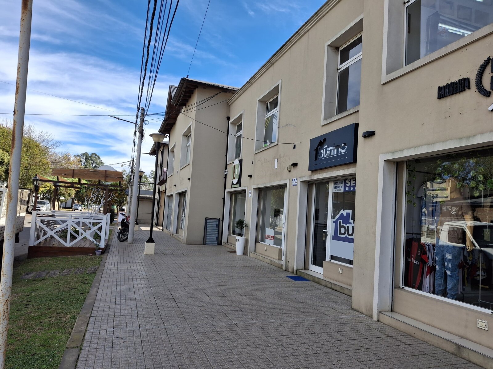Ibarlucea: Portal de Ki, San Martin y Maipu Locales centricos en alquiler, Santa Fe, Argentina - 229