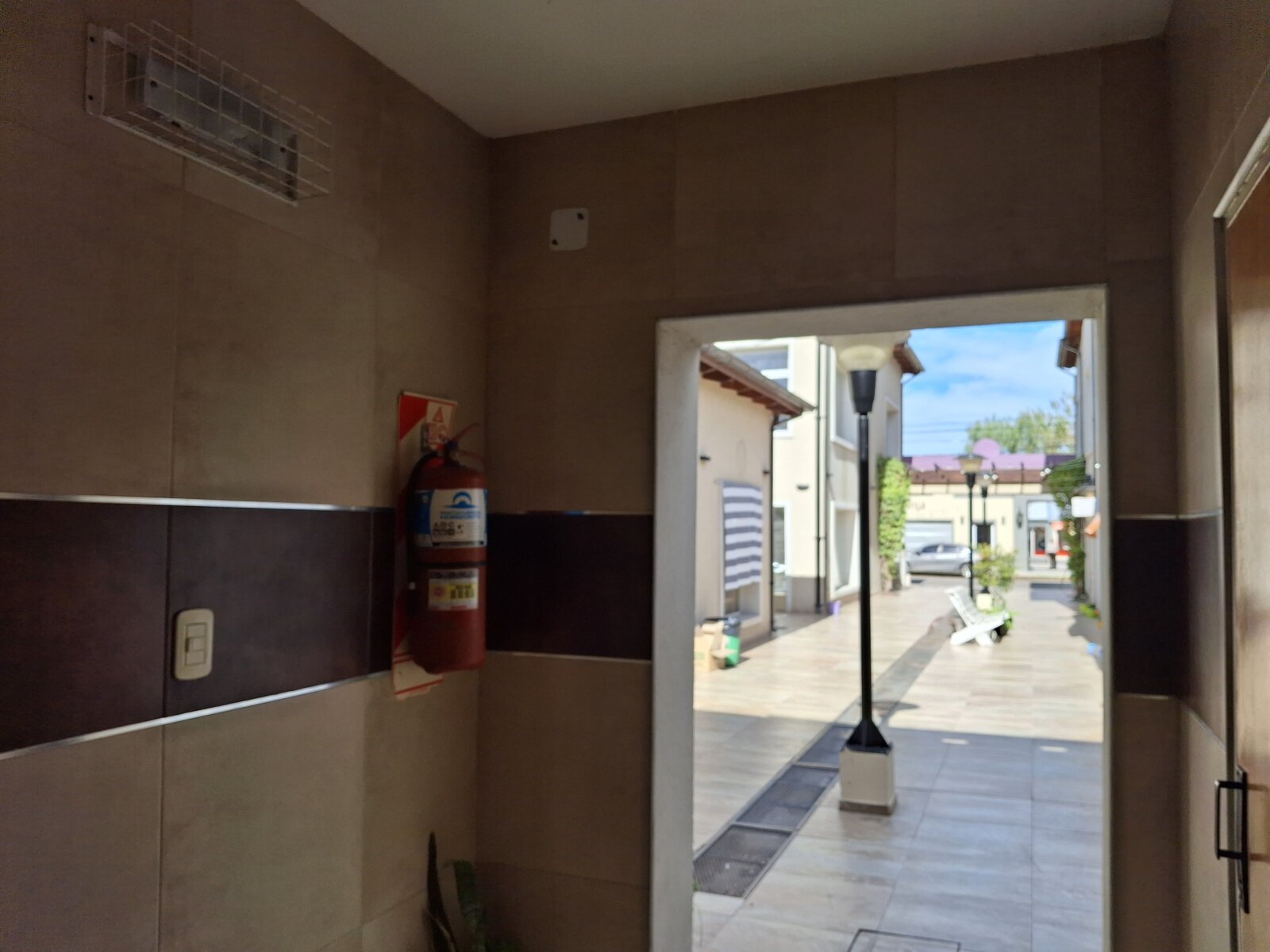 Ibarlucea: Portal de Ki, San Martin y Maipu Locales centricos en alquiler, Santa Fe, Argentina - 248