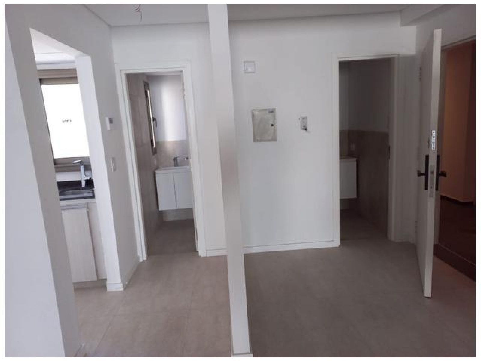 ALQUILER OFICINAS SAN LORENZO 1636 - 54 Y 78 M2 CON COCHERA - 19
