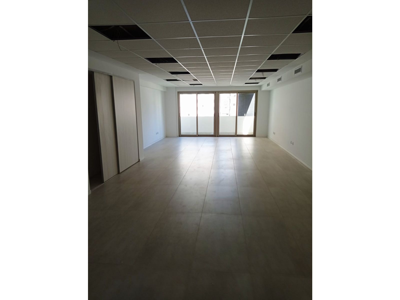 ALQUILER OFICINAS SAN LORENZO 1636 - 54 Y 78 M2 CON COCHERA — foto 11