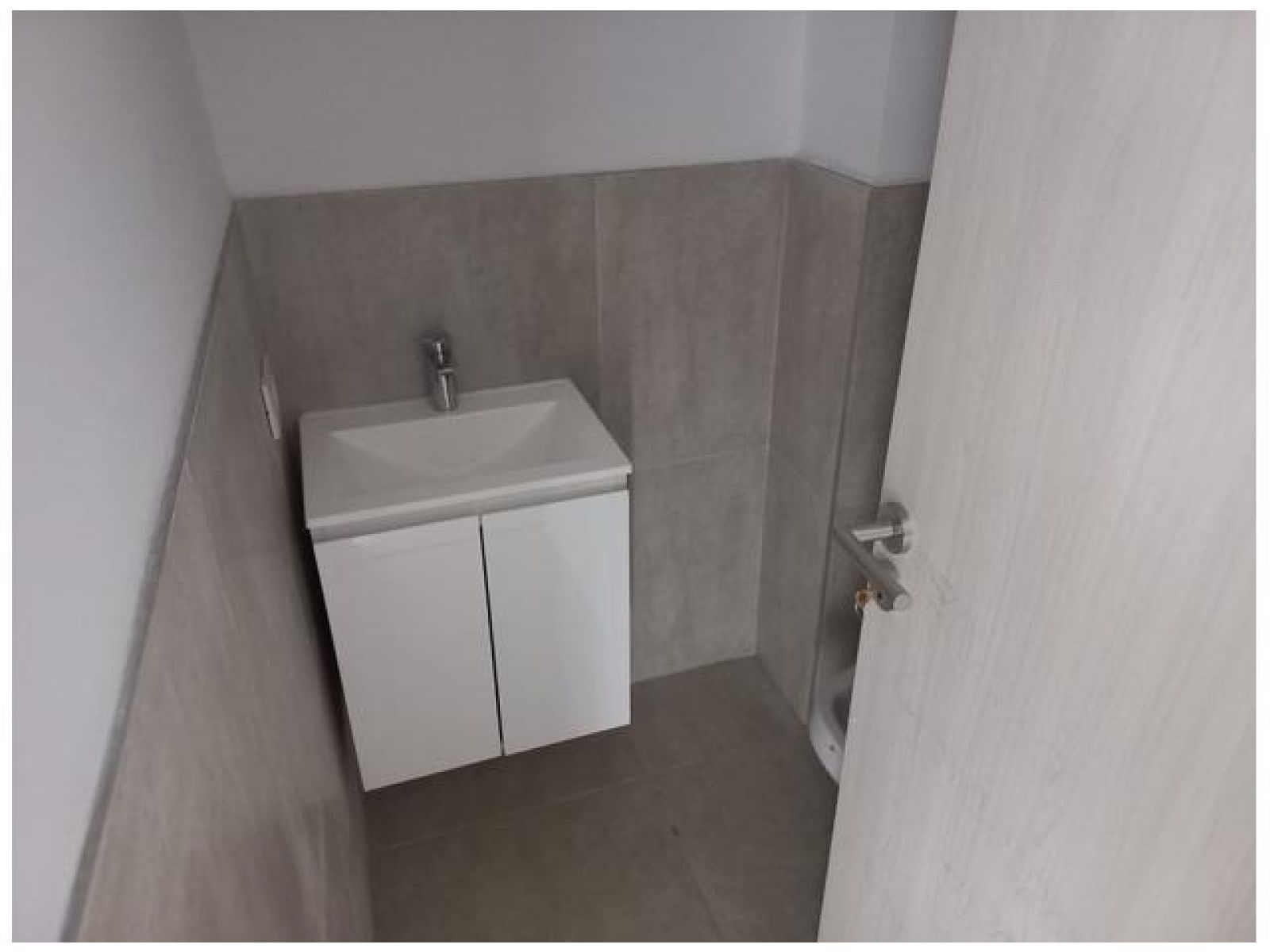 ALQUILER OFICINAS SAN LORENZO 1636 - 54 Y 78 M2 CON COCHERA - 32