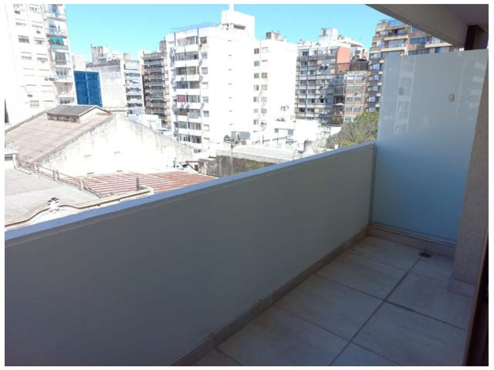 ALQUILER OFICINAS SAN LORENZO 1636 - 54 Y 78 M2 CON COCHERA - 16