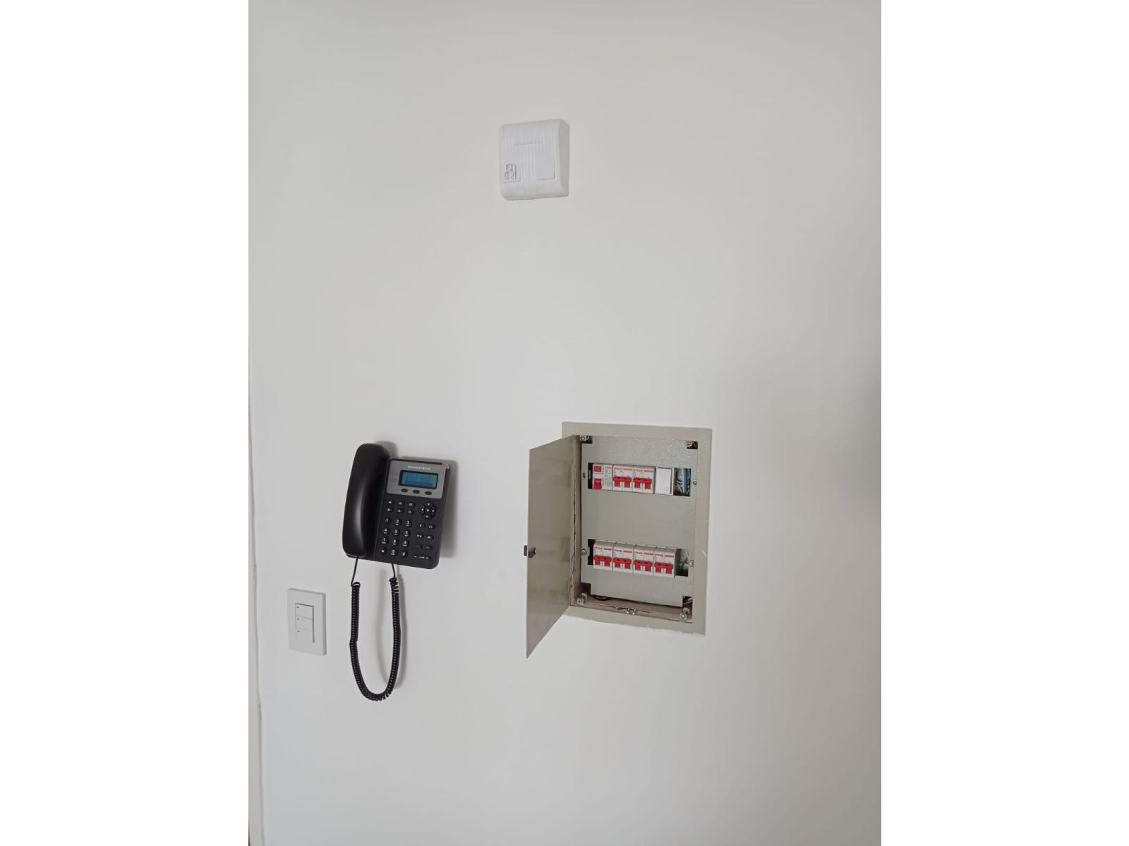 ALQUILER OFICINAS SAN LORENZO 1636 - 54 Y 78 M2 CON COCHERA - 22