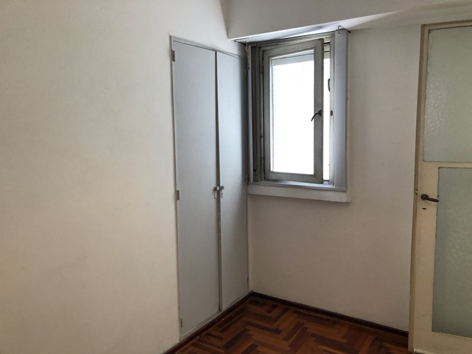 ALQUILER DEPARTAMENTO 4 AMB. EN EDIFICIO CON SEGURIDAD 24HS. - 27