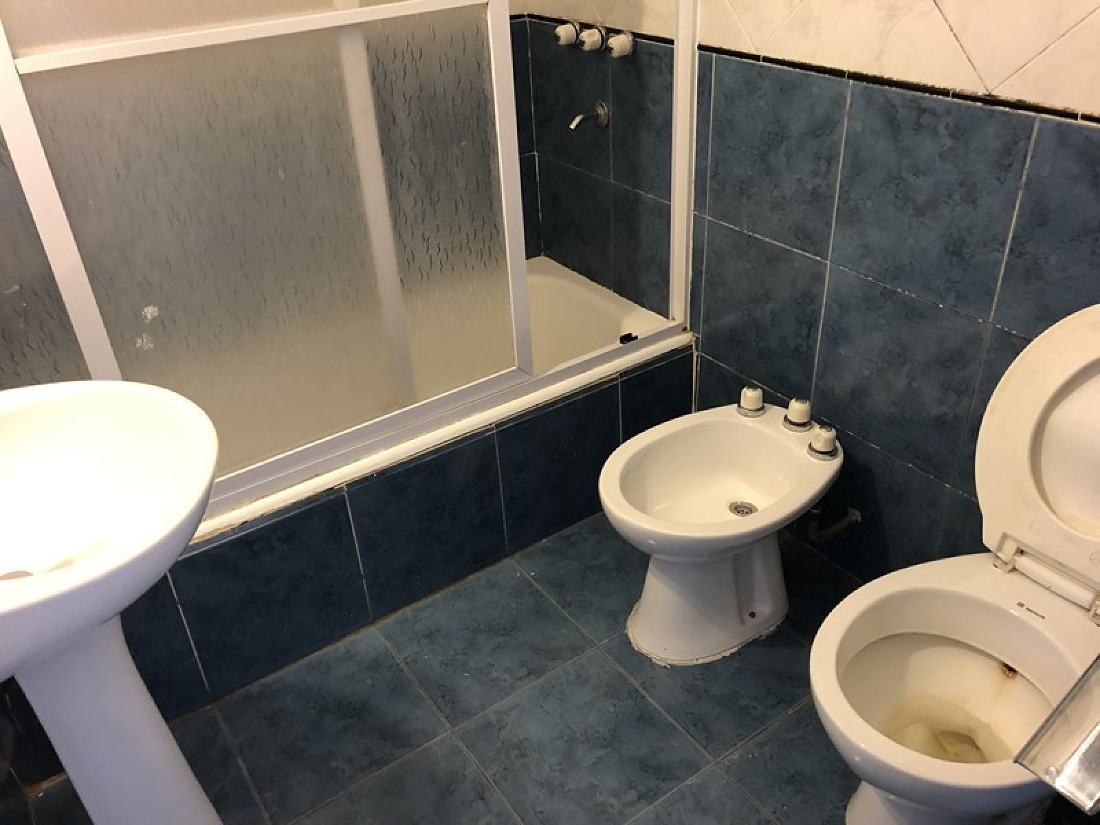 ALQUILER DEPARTAMENTO 4 AMB. EN EDIFICIO CON SEGURIDAD 24HS. - 29