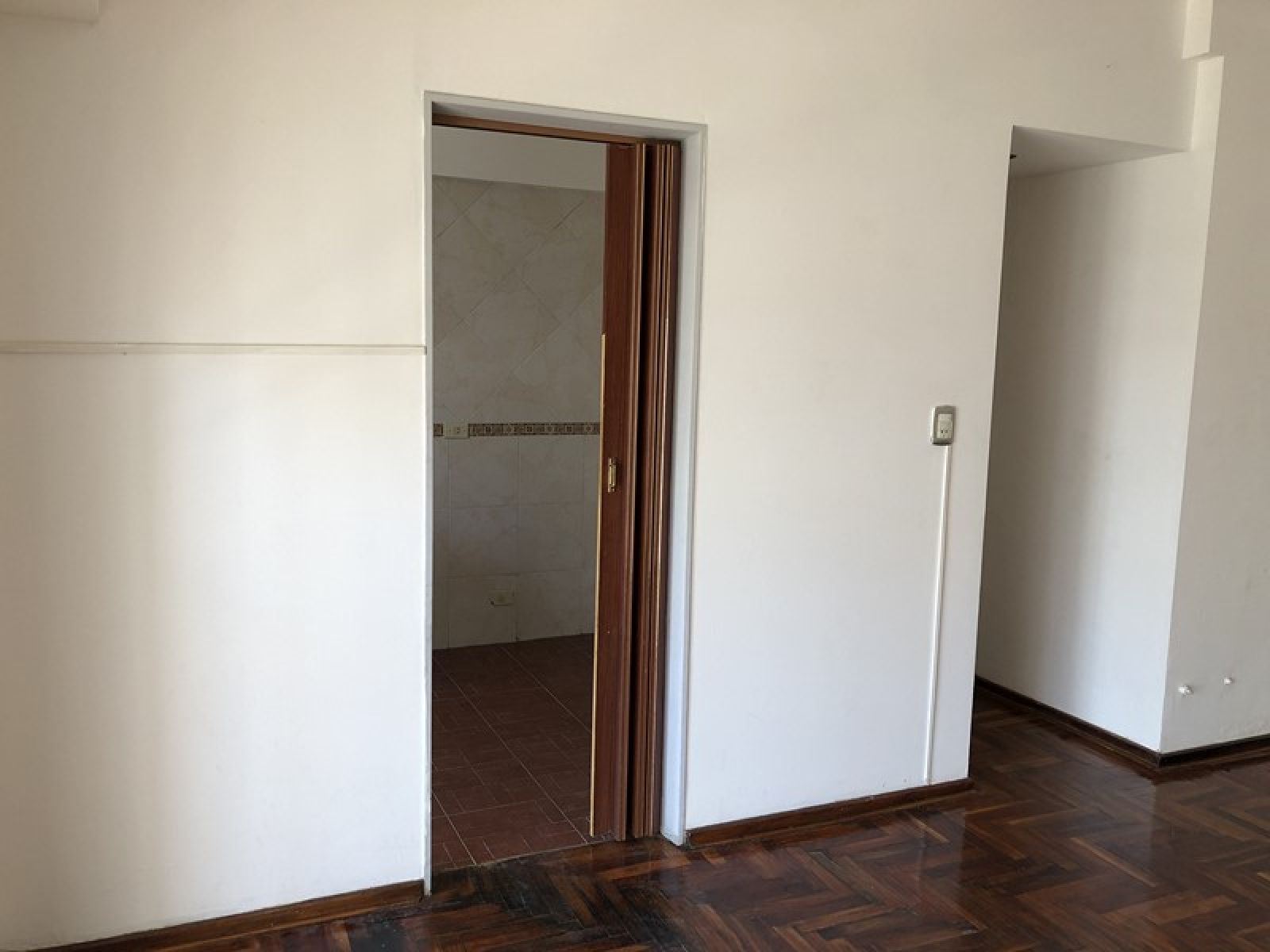 ALQUILER DEPARTAMENTO 4 AMB. EN EDIFICIO CON SEGURIDAD 24HS. - 11