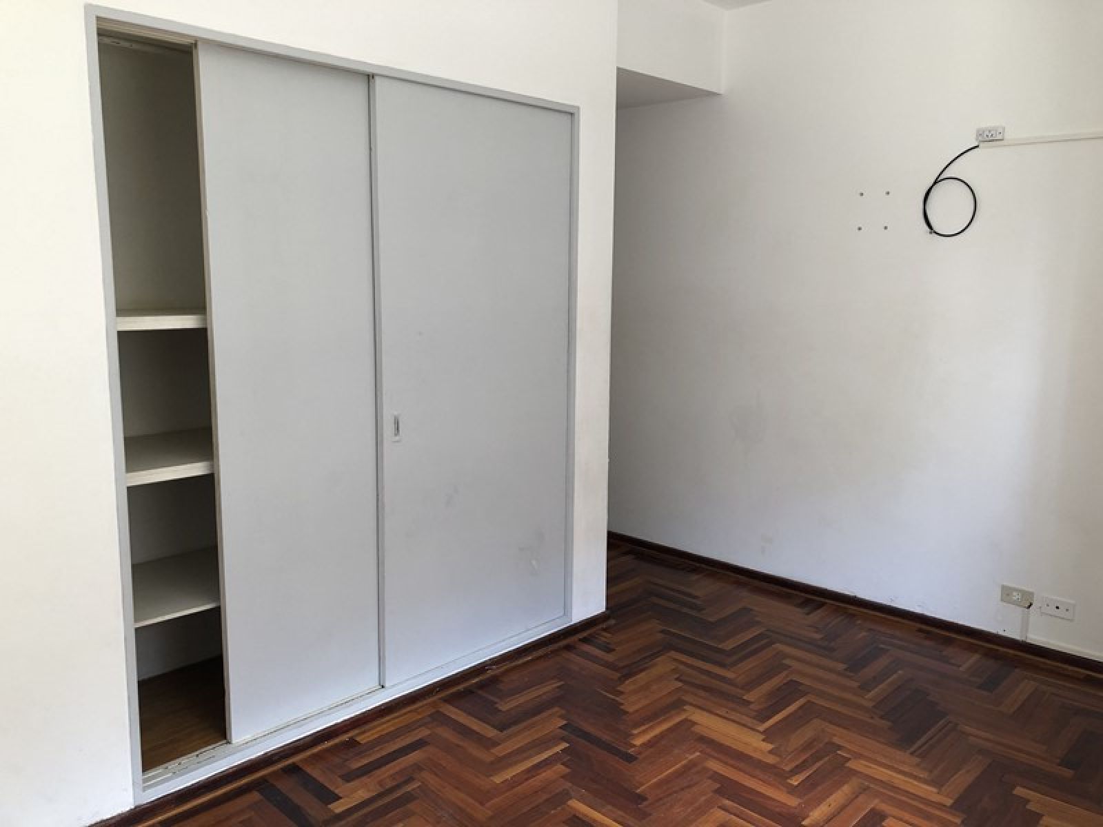 ALQUILER DEPARTAMENTO 4 AMB. EN EDIFICIO CON SEGURIDAD 24HS. - 20