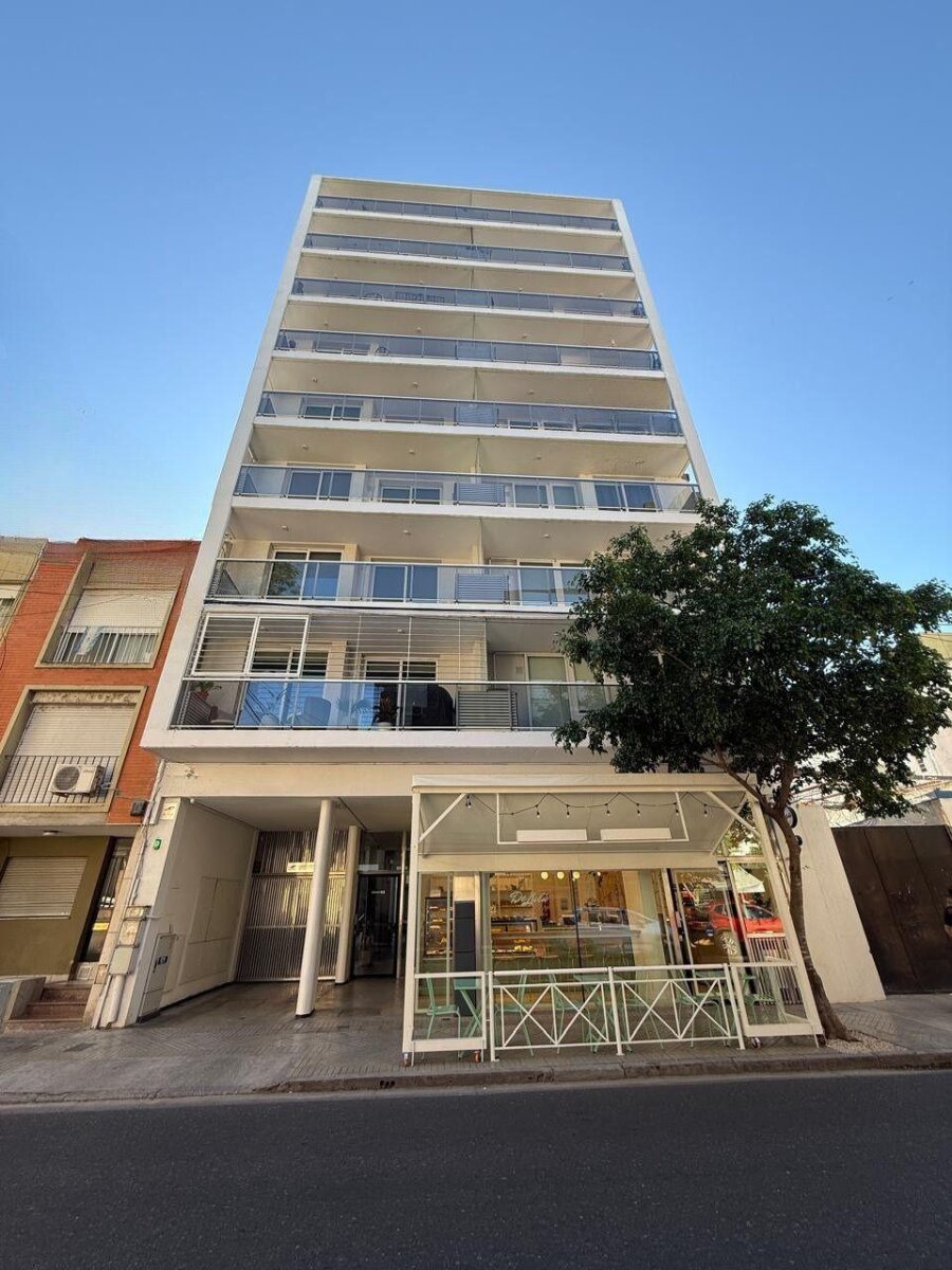 Rosario: Balcarce 1355 Cocheras en 2 niveles de 12 m2, Santa Fe, Argentina