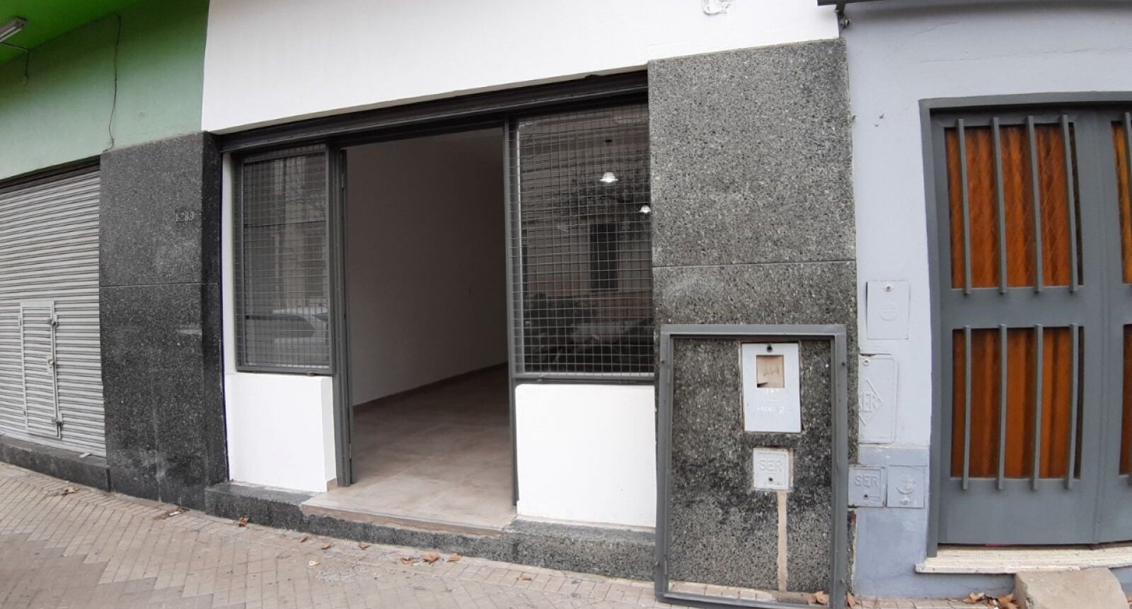 Local Comercial Uruguay 1289.