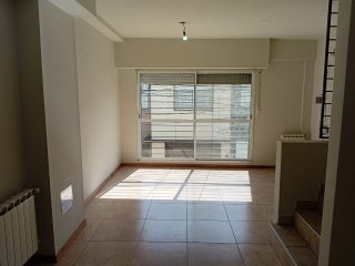 Casas - Rosario -  Alquiler